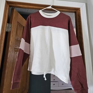 Colorblock Cropped Long Sleeve Sweatshirt